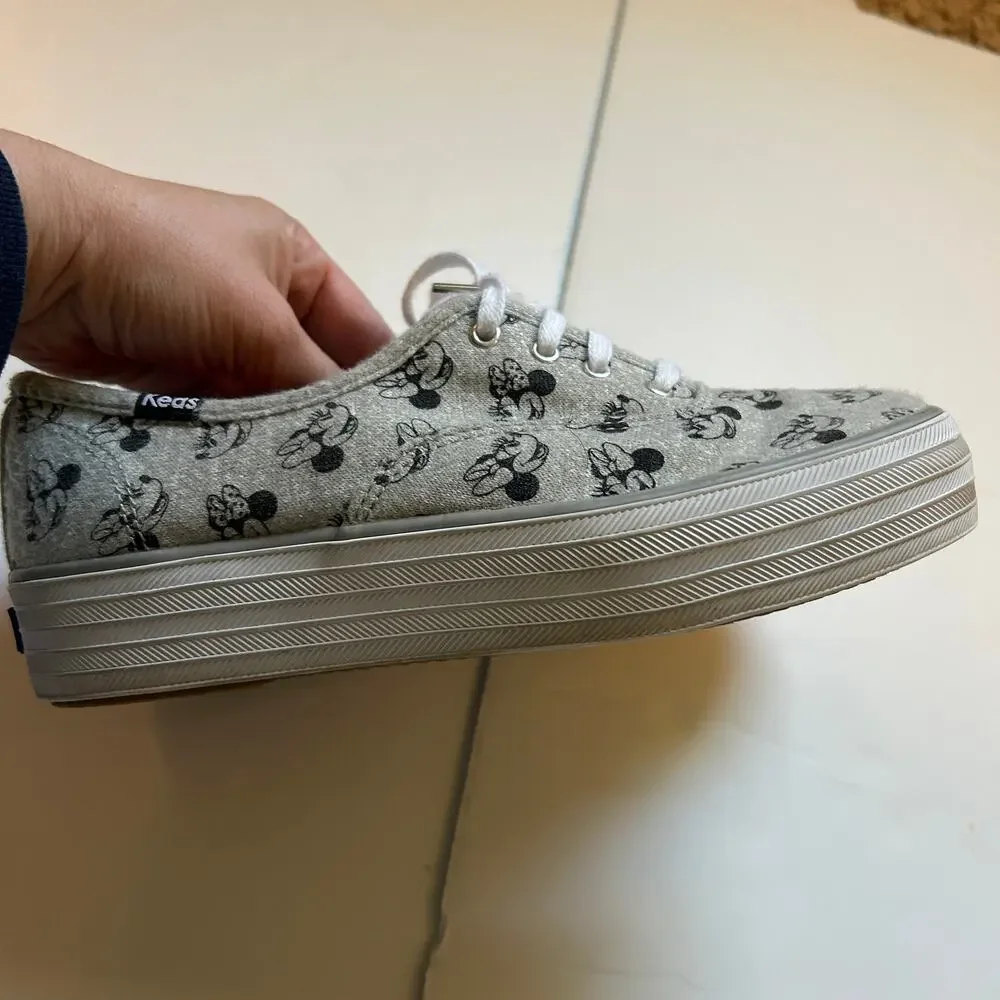 Keds Triple Kick Disney Minnie Mouse Grey White Sneakers 5.5